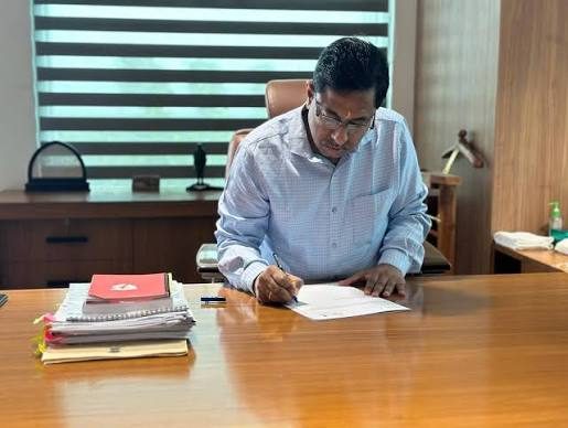 Government Extends IFSCA Chairman K. Rajaraman's Tenure Until October 2028